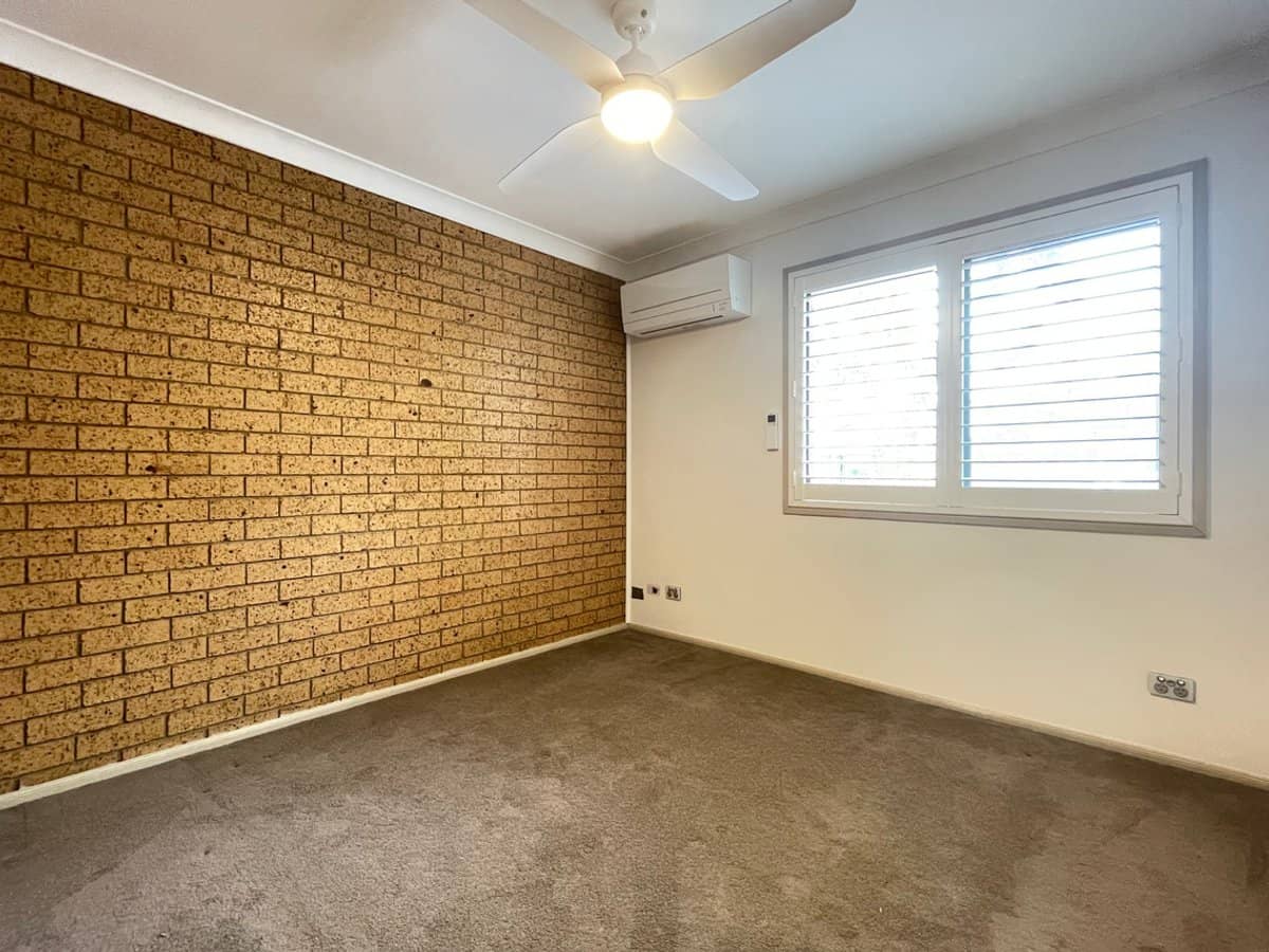 93 Barbaralla Drive, SPRINGWOOD - Thumbnail 8