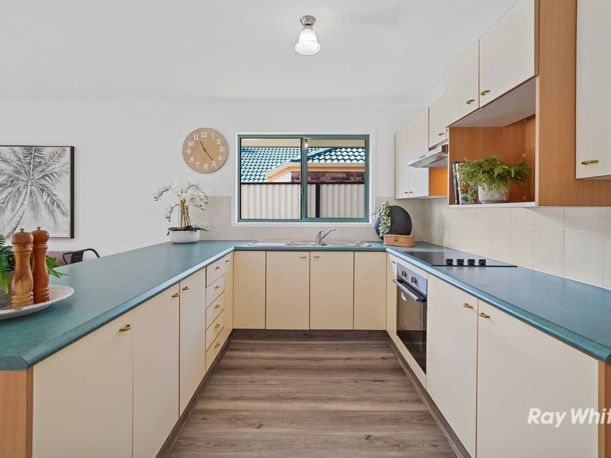 10 Timberland Place, LOGANHOLME - Thumbnail 16