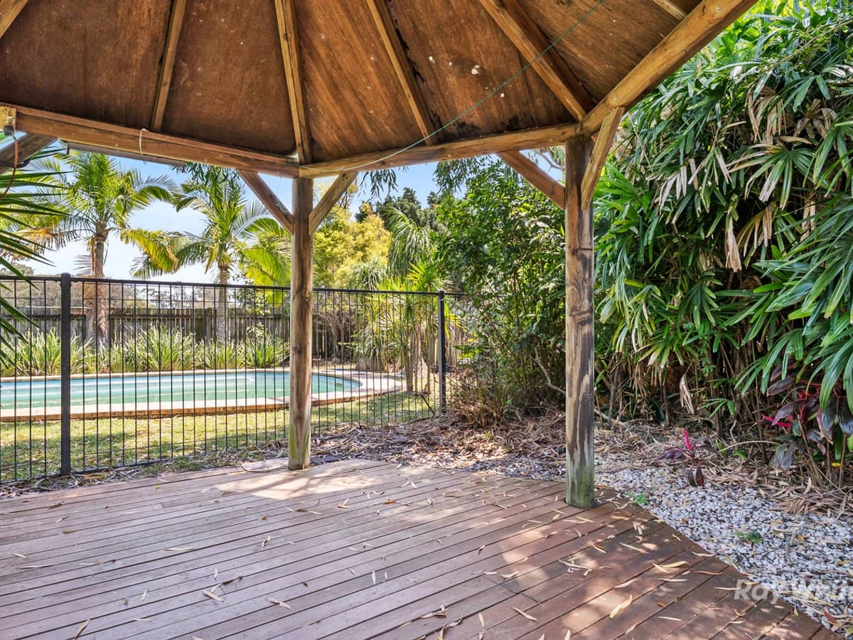 157 Kianawah Road, WYNNUM WEST - Thumbnail 18