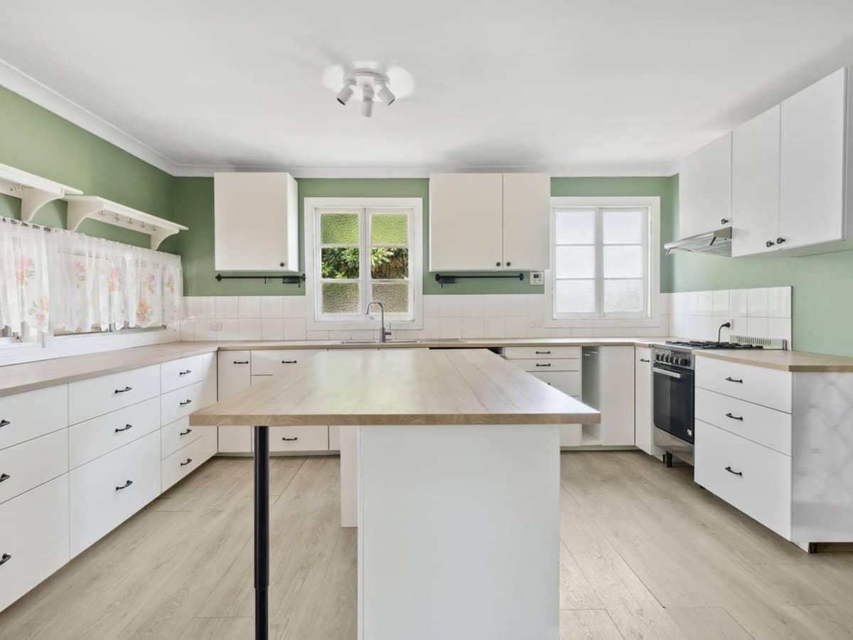 848 ROCHEDALE Road, ROCHEDALE SOUTH - Thumbnail 4