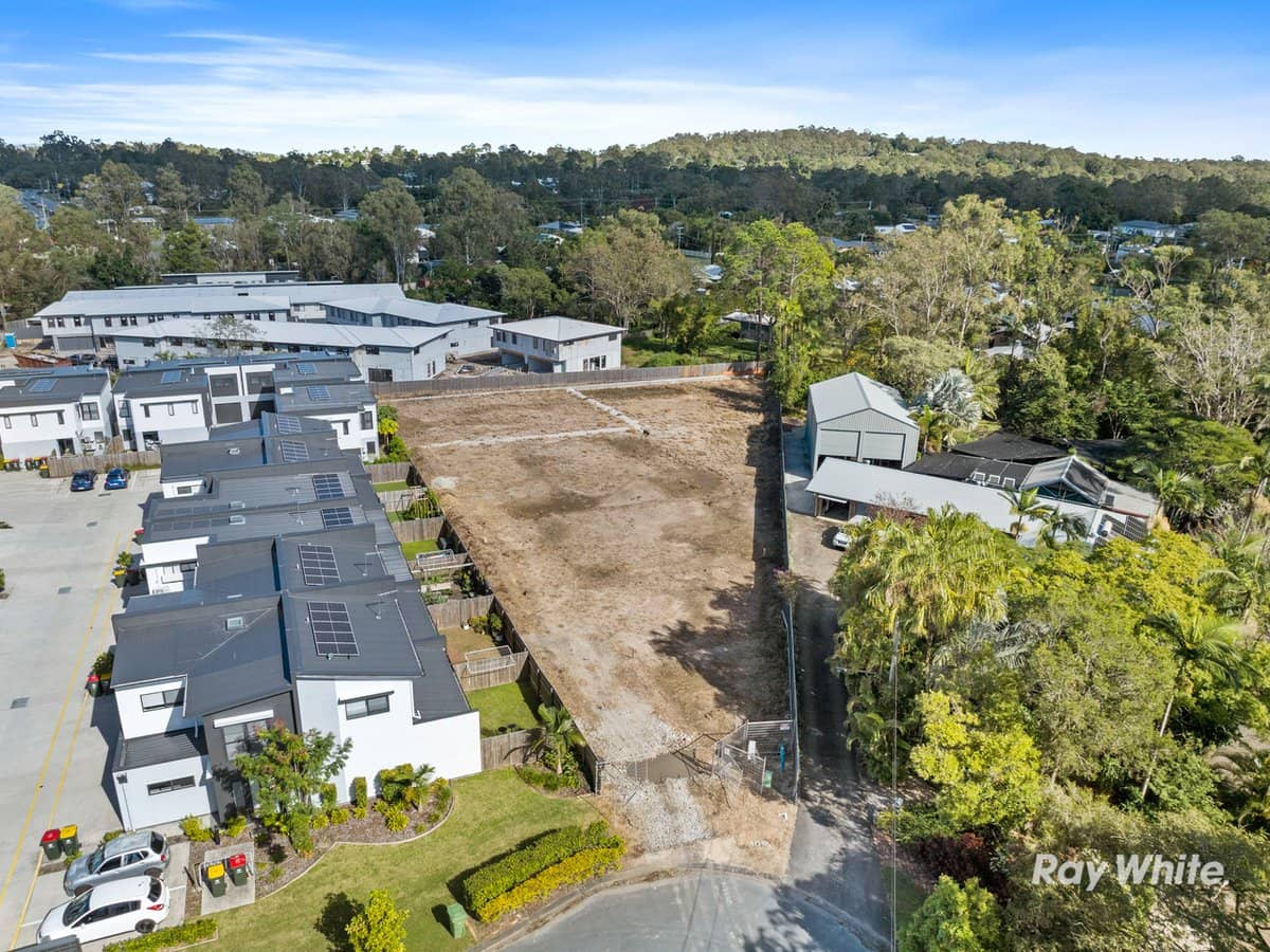 30 Torres Street, LOGANHOLME - Thumbnail 3