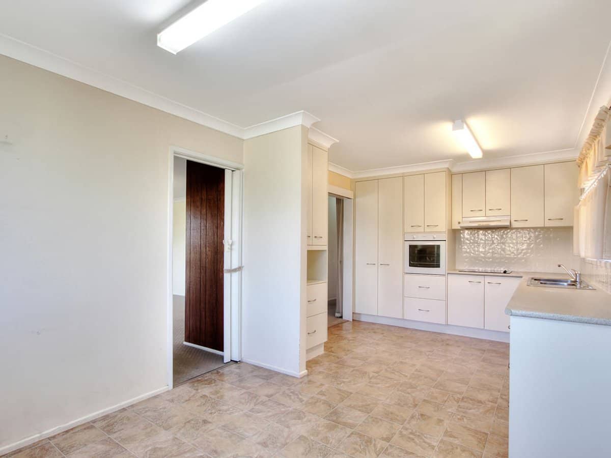 34 Pandeen Road, ROCHEDALE SOUTH - Thumbnail 3