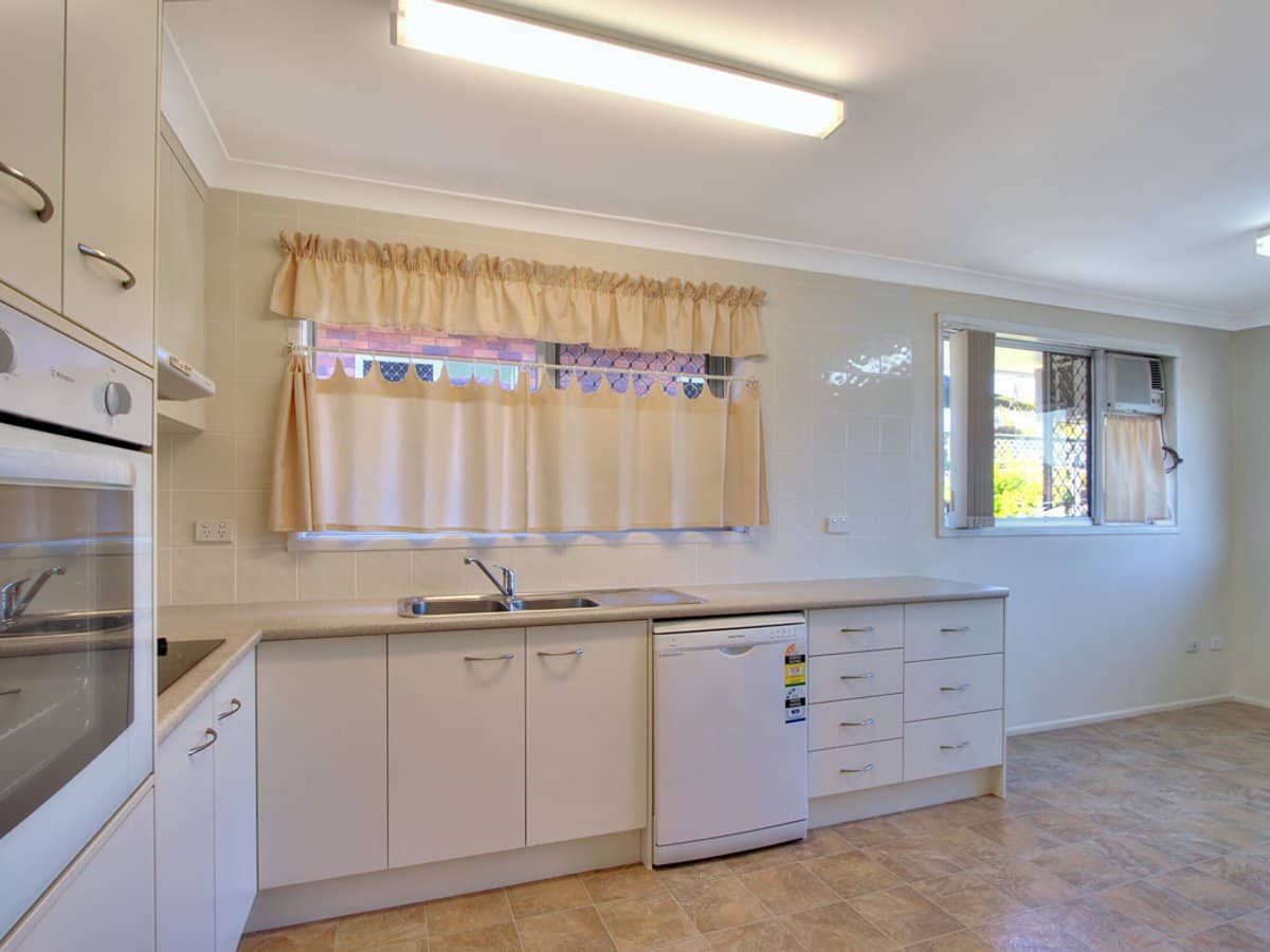 34 Pandeen Road, ROCHEDALE SOUTH - Thumbnail 4