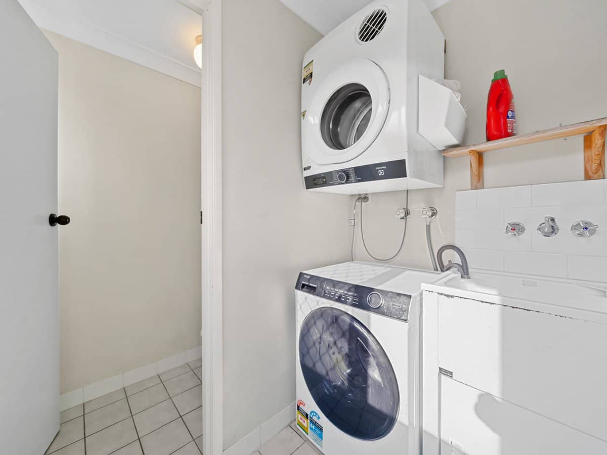 68 Springwood Road, ROCHEDALE SOUTH - Thumbnail 11