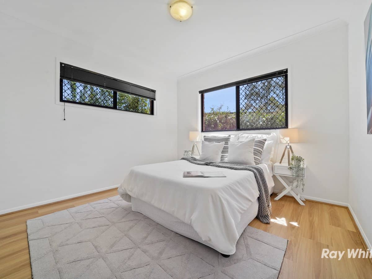 1 The Crescent, UNDERWOOD - Thumbnail 25