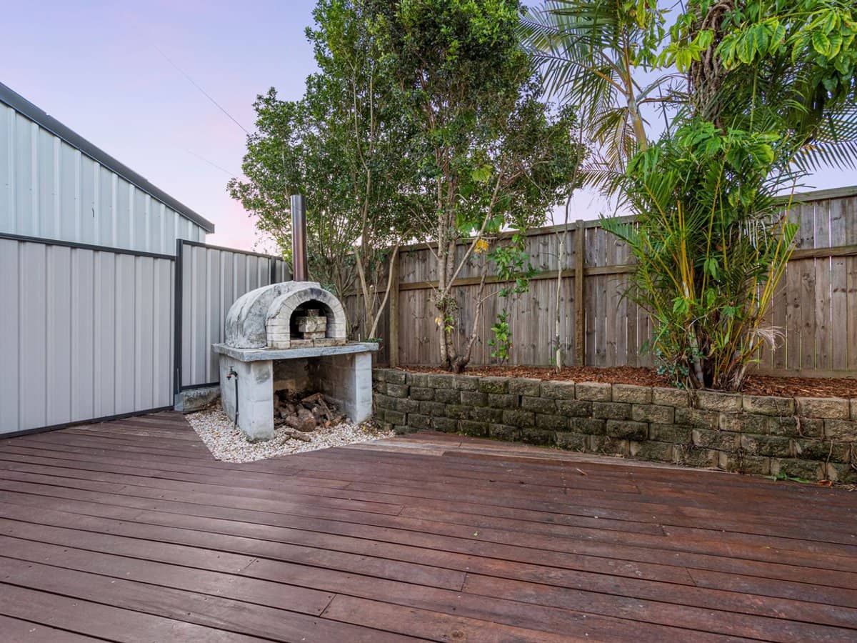 2 YARABAH Crescent, SHAILER PARK - Thumbnail 9