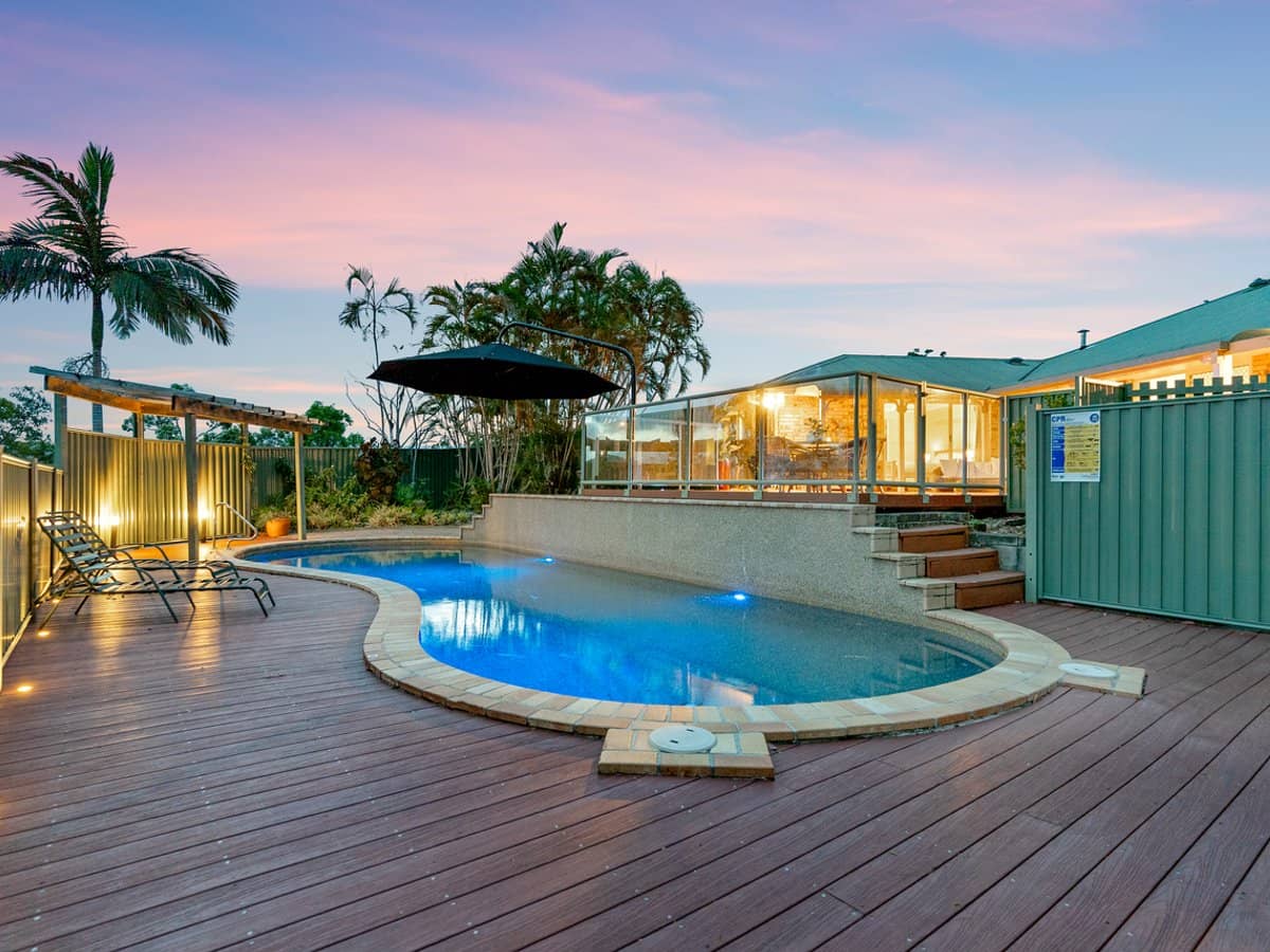 55 Saunders Drive, BONOGIN - Thumbnail 5