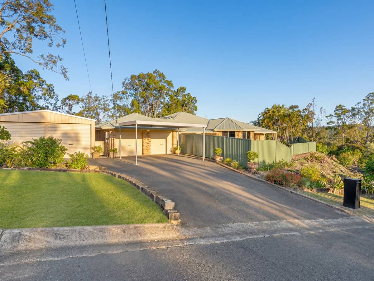 55 Saunders Drive, BONOGIN - Thumbnail 11