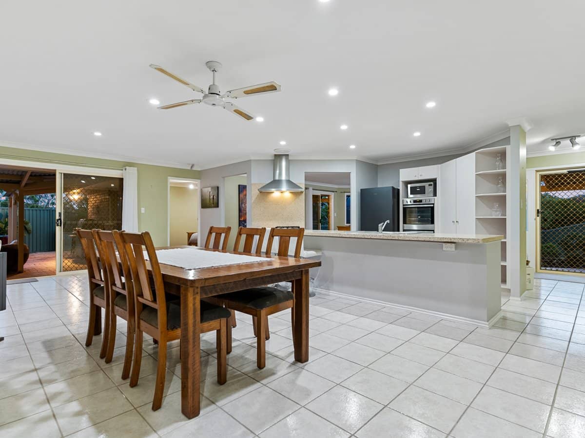 55 Saunders Drive, BONOGIN - Thumbnail 16