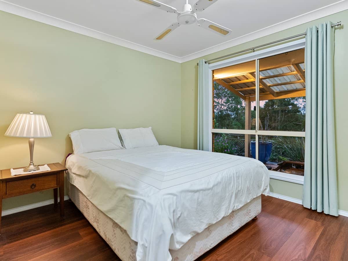 55 Saunders Drive, BONOGIN - Thumbnail 22