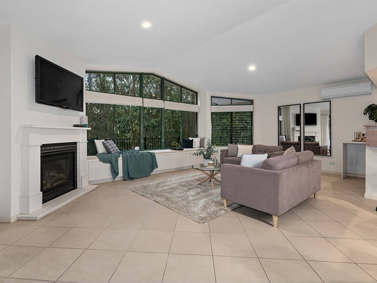 8 Casuarina Street, BRIDGEMAN DOWNS - Thumbnail 6