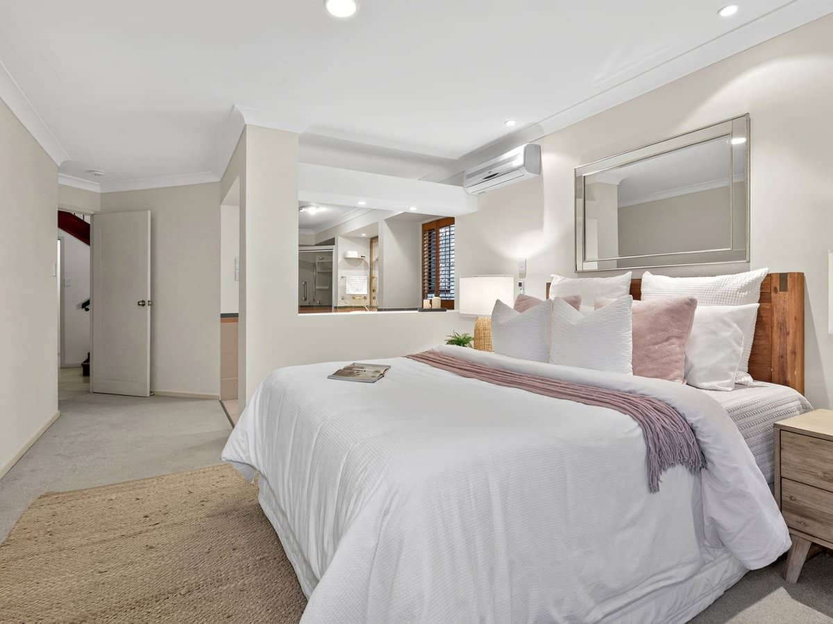 8 Casuarina Street, BRIDGEMAN DOWNS - Thumbnail 15