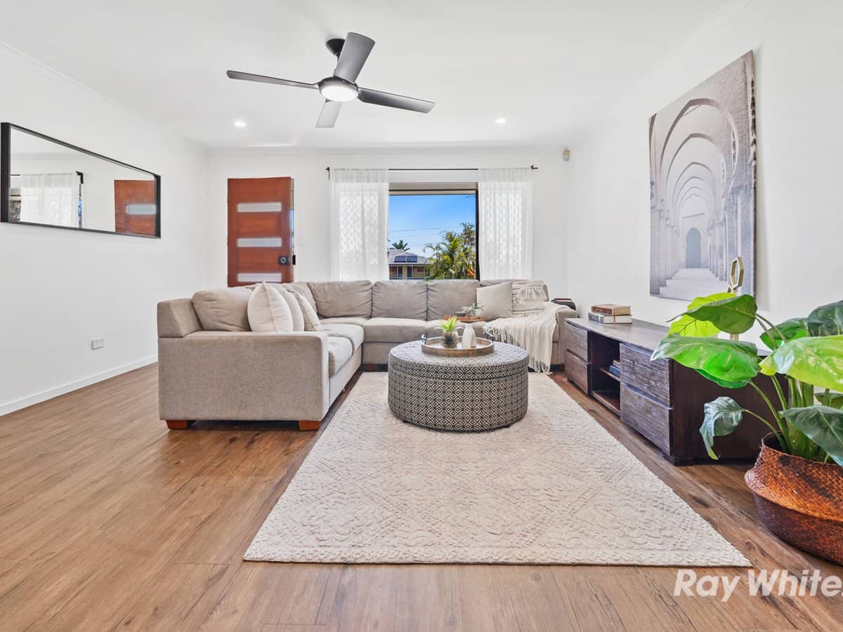 15 Bradley Street, SPRINGWOOD - Thumbnail 6