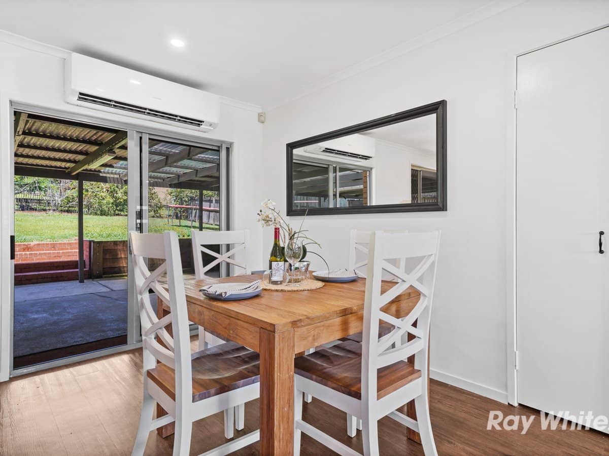 15 Bradley Street, SPRINGWOOD - Thumbnail 9