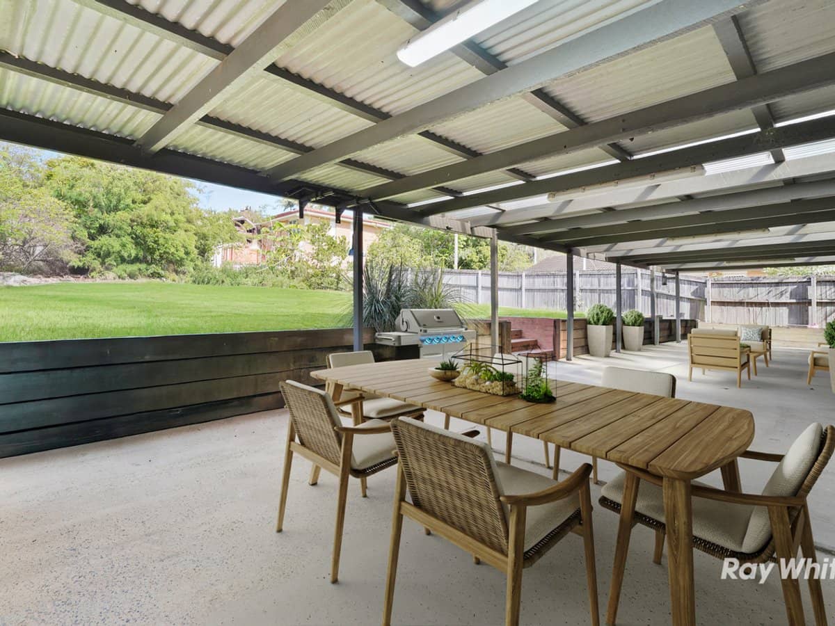 15 Bradley Street, SPRINGWOOD - Thumbnail 17