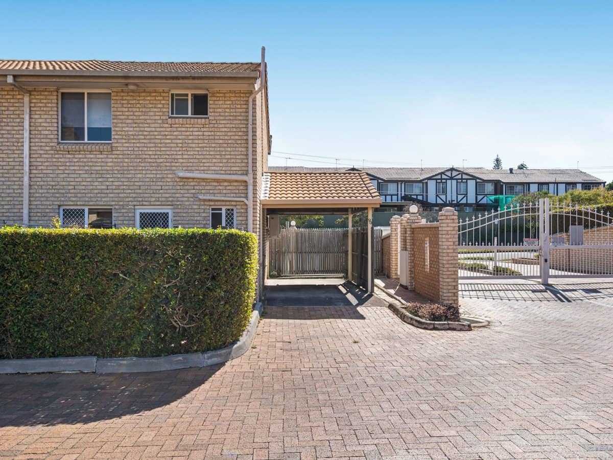 15 Magellan Road, SPRINGWOOD - Thumbnail 2