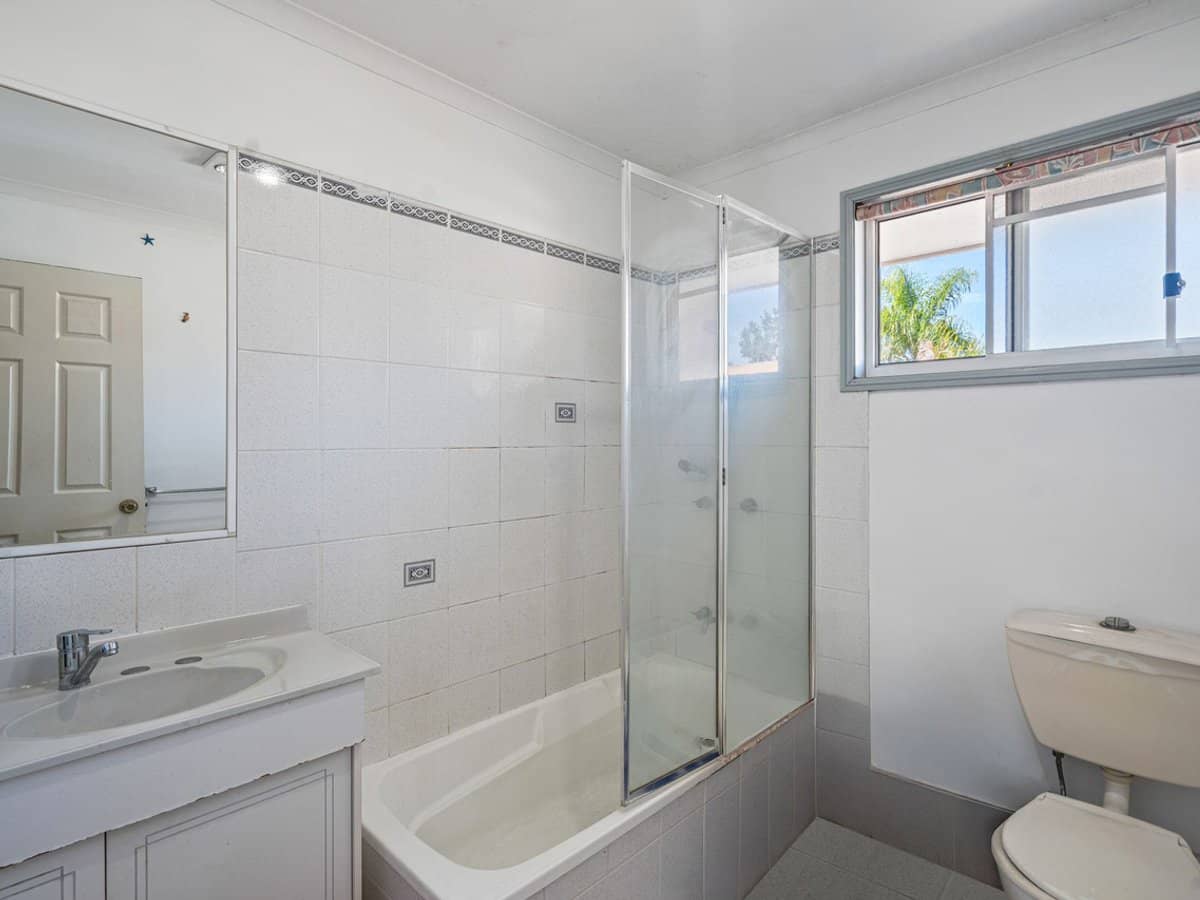 15 Magellan Road, SPRINGWOOD - Thumbnail 12