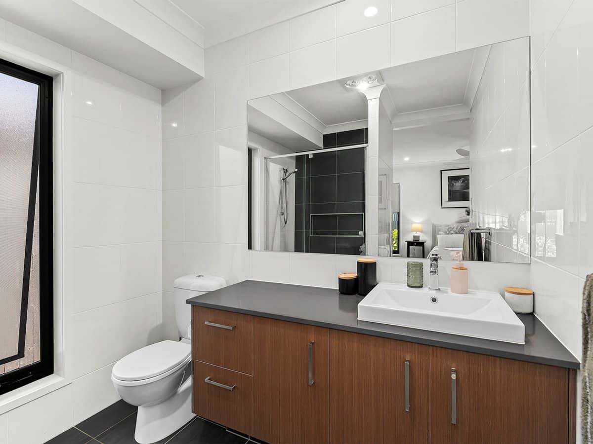 46 Needham Place, BRIDGEMAN DOWNS - Thumbnail 14