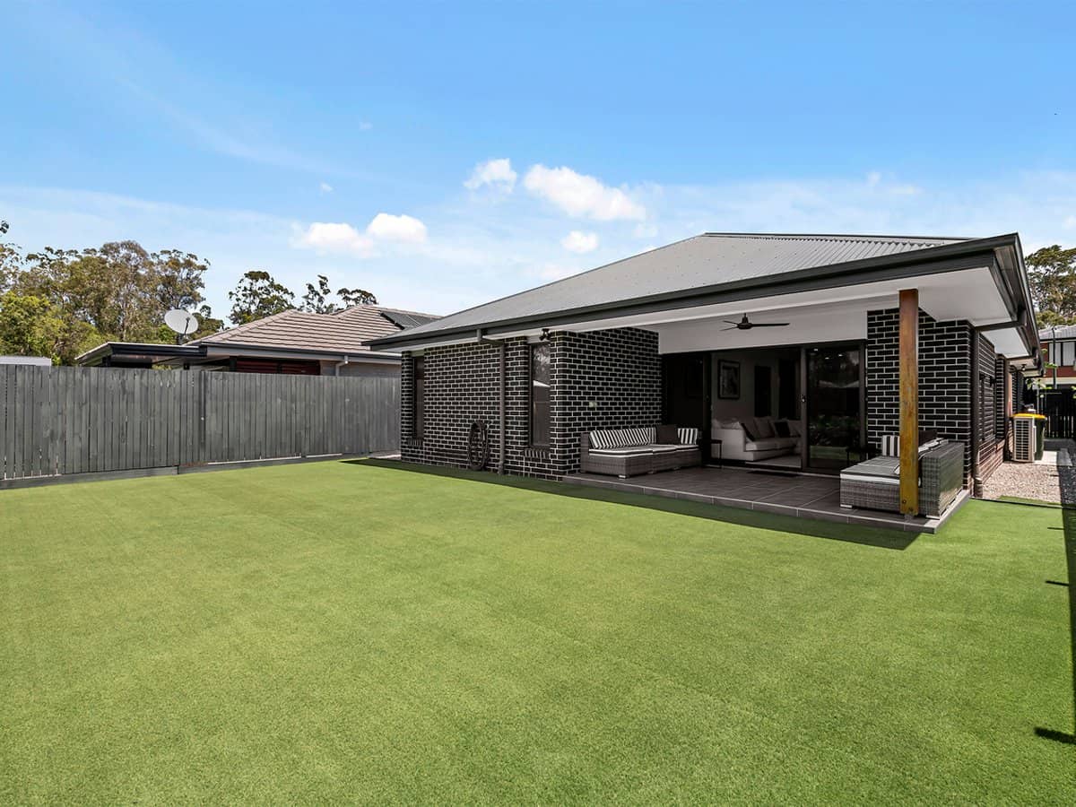 46 Needham Place, BRIDGEMAN DOWNS - Thumbnail 21
