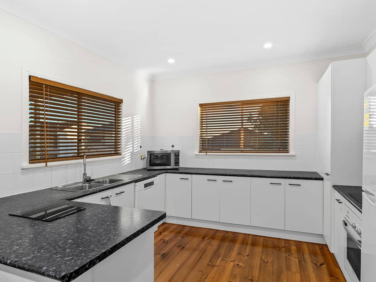 402 Rode Road, CHERMSIDE - Thumbnail 11