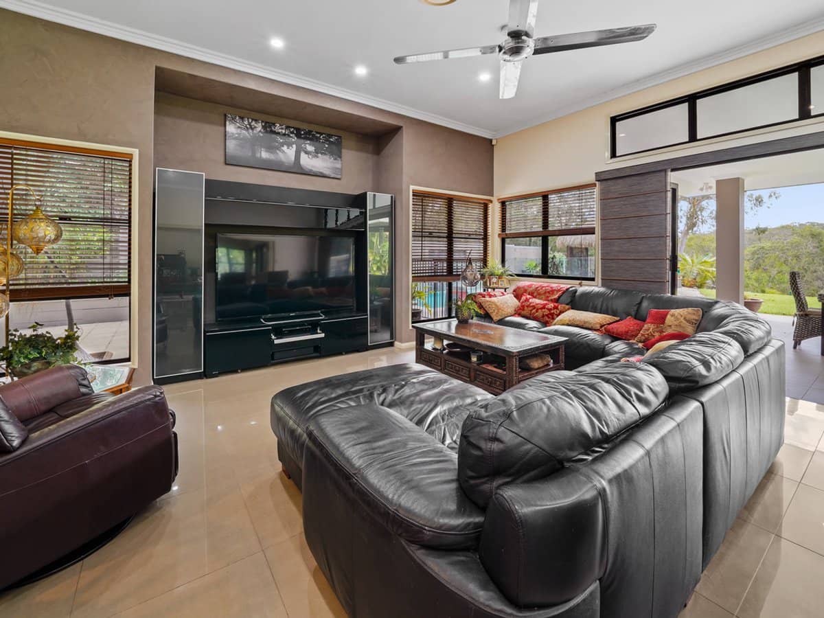 97 Wildsoet Street, BURBANK - Thumbnail 17