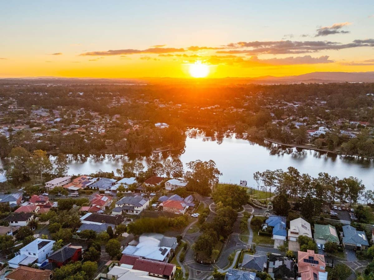 14 Mauritius Parade, FOREST LAKE - Thumbnail 1