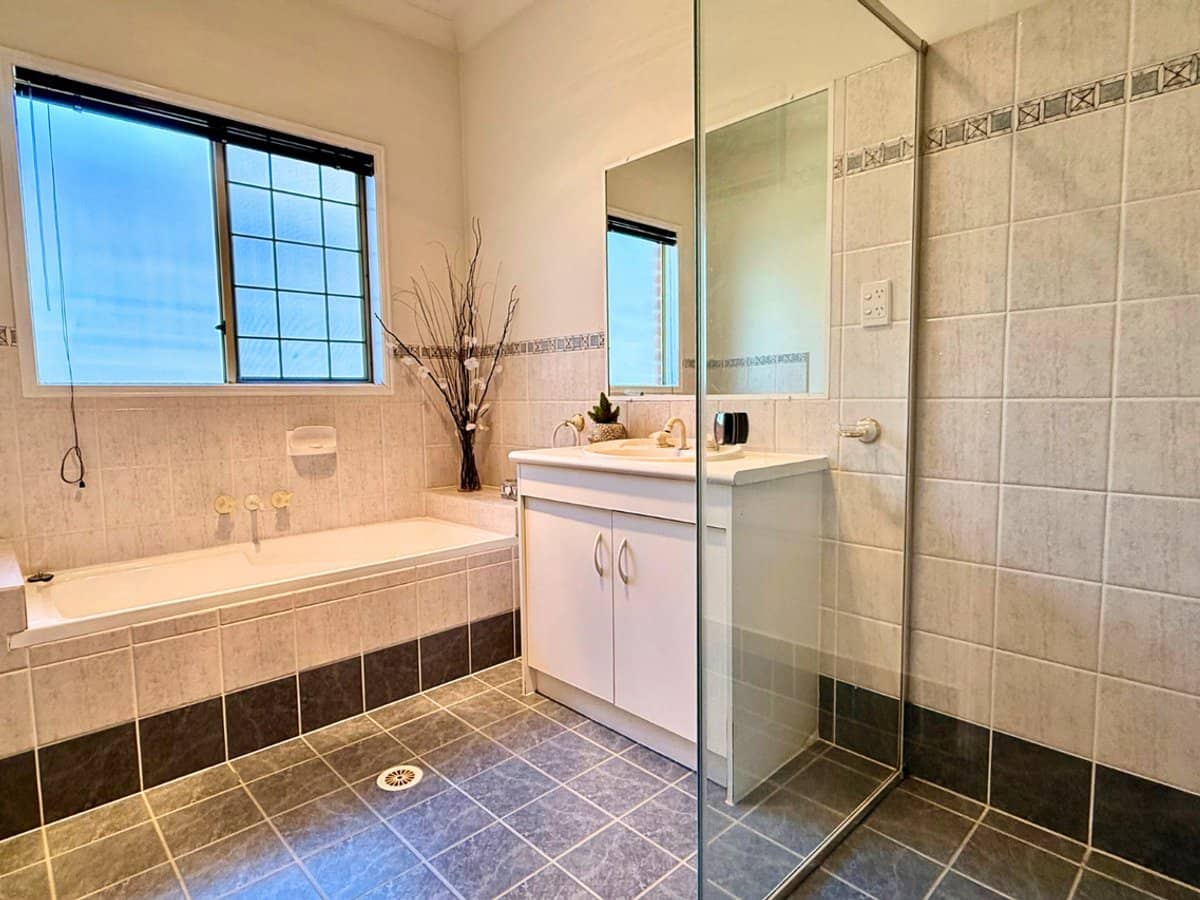 14 Mauritius Parade, FOREST LAKE - Thumbnail 14