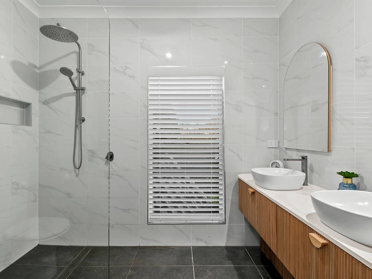 91 Saturn Crescent, BRIDGEMAN DOWNS - Thumbnail 11