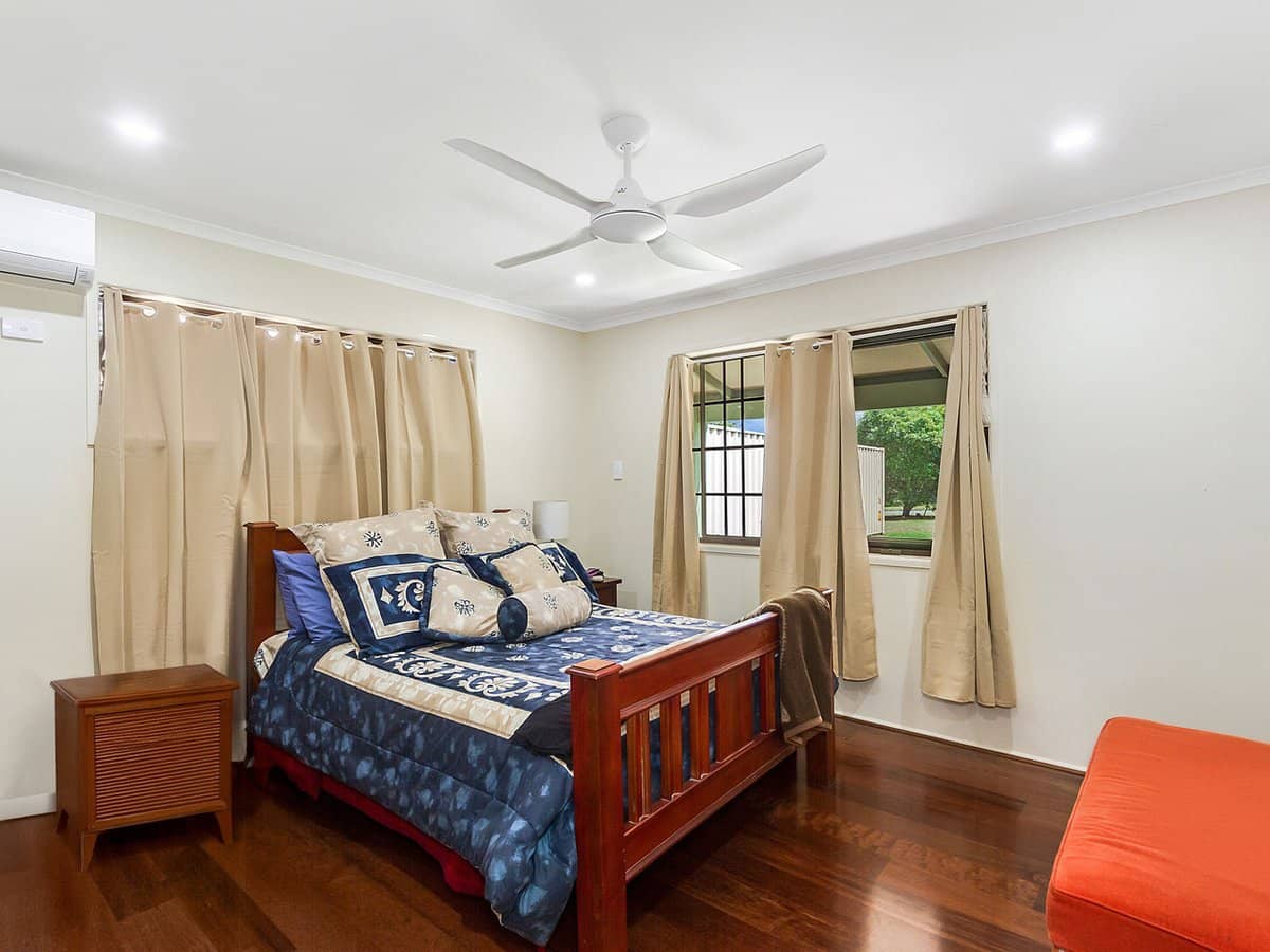 5-11 McLoughlin Road, MORAYFIELD - Thumbnail 8