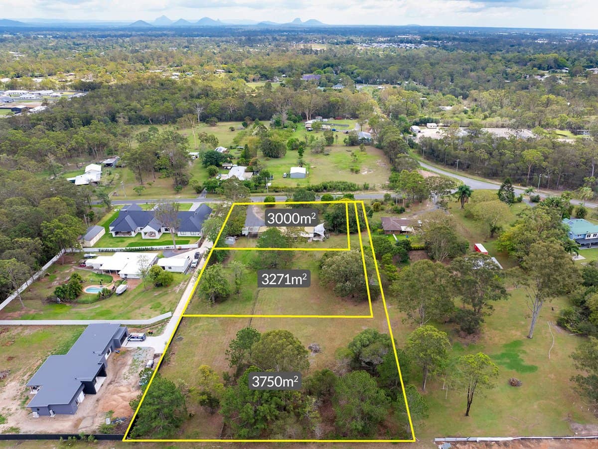 5-11 McLoughlin Road, MORAYFIELD - Thumbnail 19