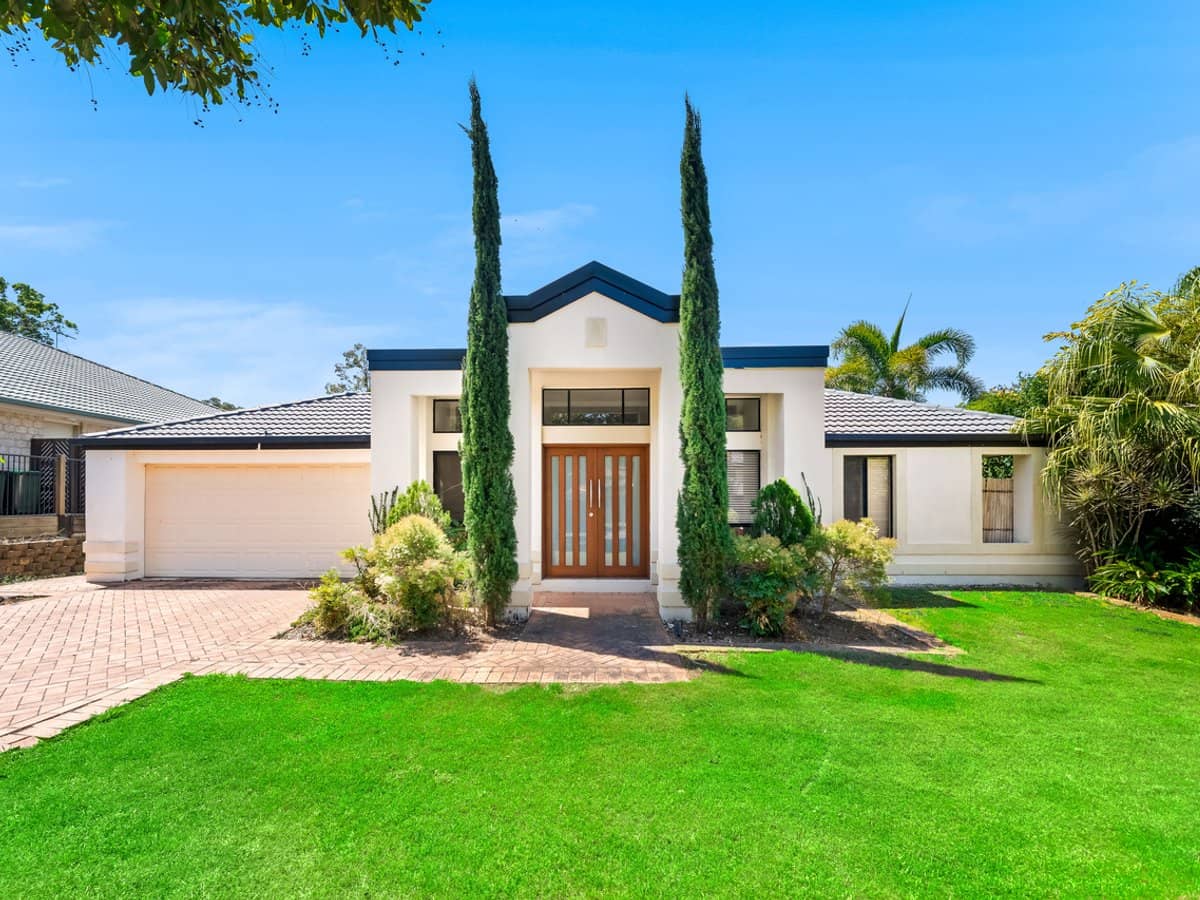 33 Brighton Parade, FOREST LAKE - Thumbnail 1