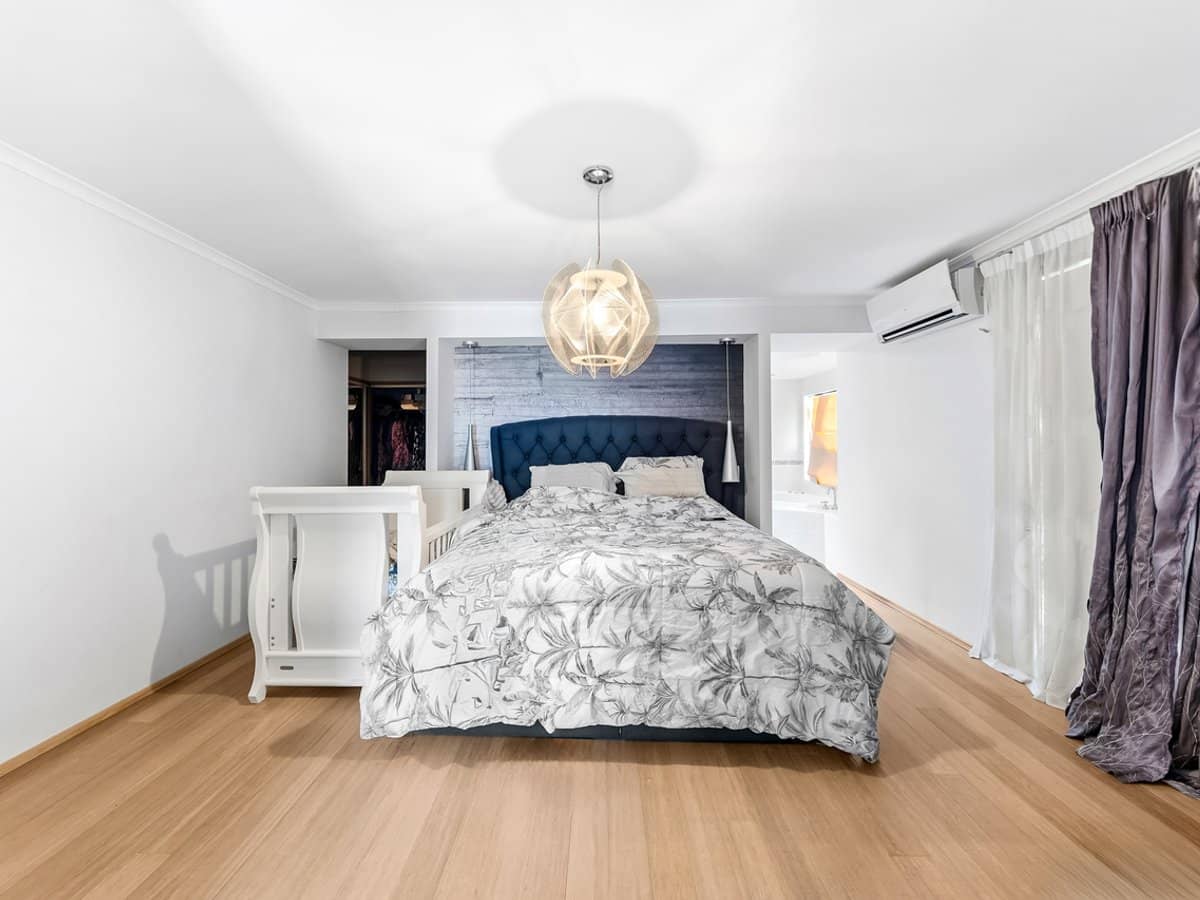 33 Brighton Parade, FOREST LAKE - Thumbnail 8