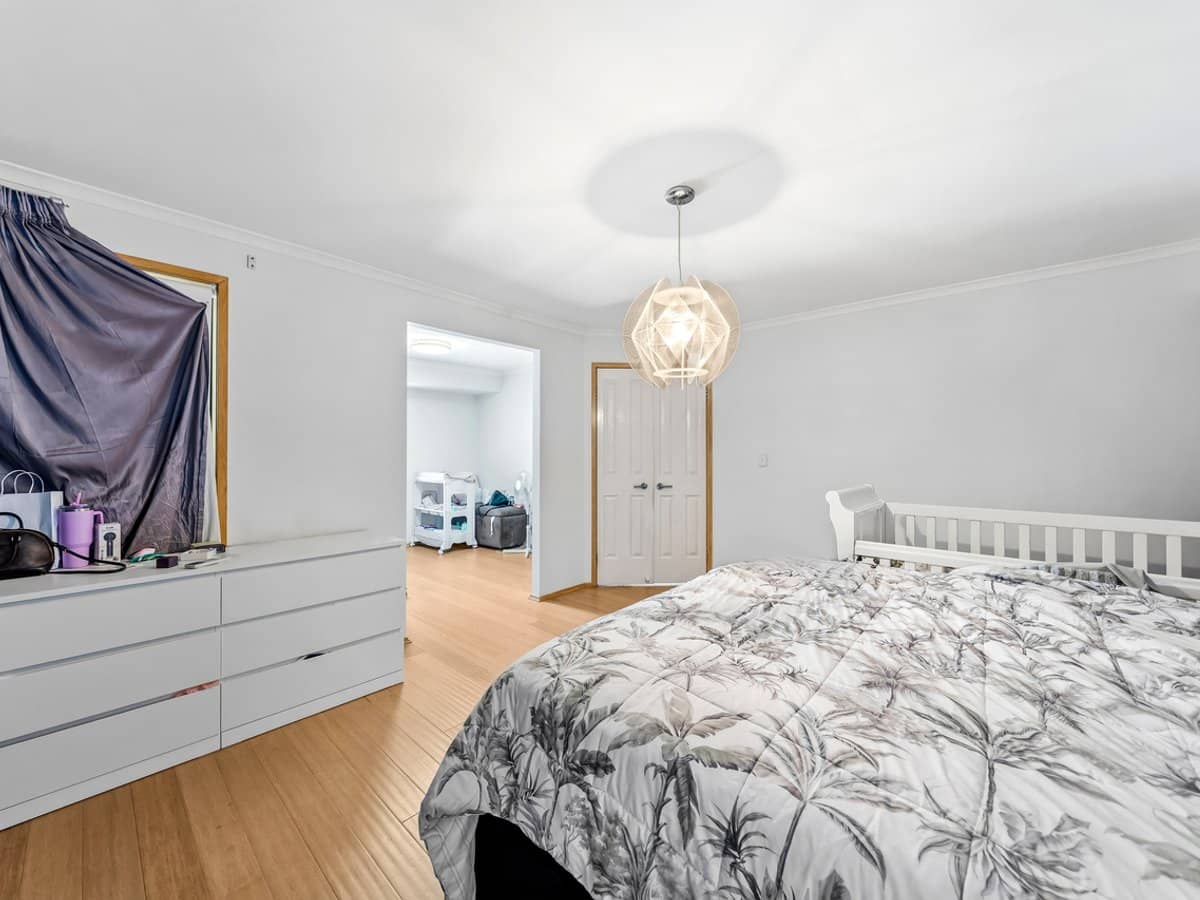 33 Brighton Parade, FOREST LAKE - Thumbnail 9