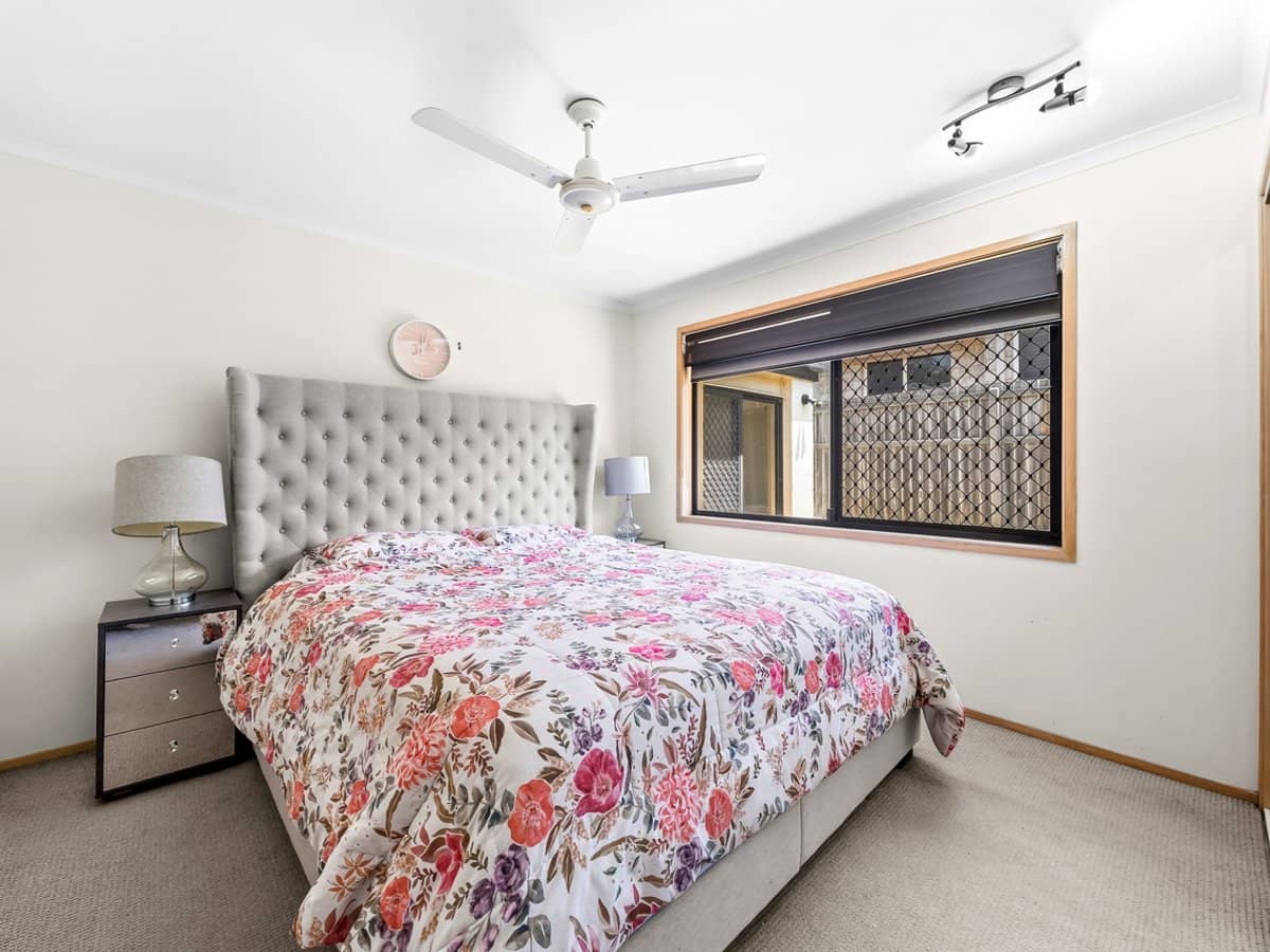 33 Brighton Parade, FOREST LAKE - Thumbnail 11