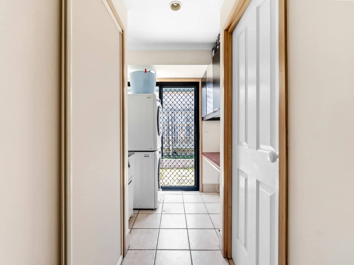 33 Brighton Parade, FOREST LAKE - Thumbnail 13