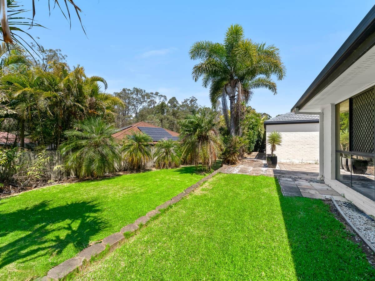 33 Brighton Parade, FOREST LAKE - Thumbnail 17