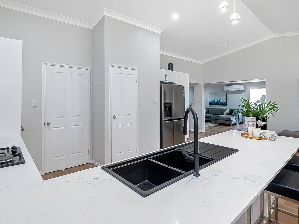 24 James Josey Avenue, SPRINGFIELD LAKES - Thumbnail 14