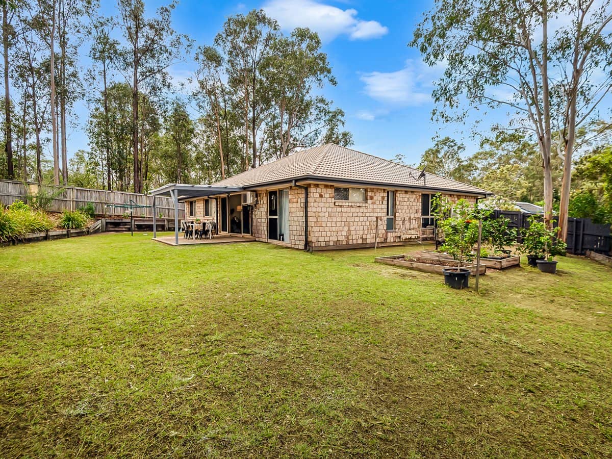 24 James Josey Avenue, SPRINGFIELD LAKES - Thumbnail 21