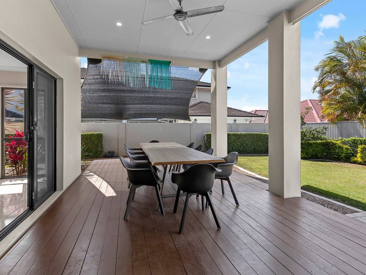 12 Trequanda Place, BRIDGEMAN DOWNS - Thumbnail 21