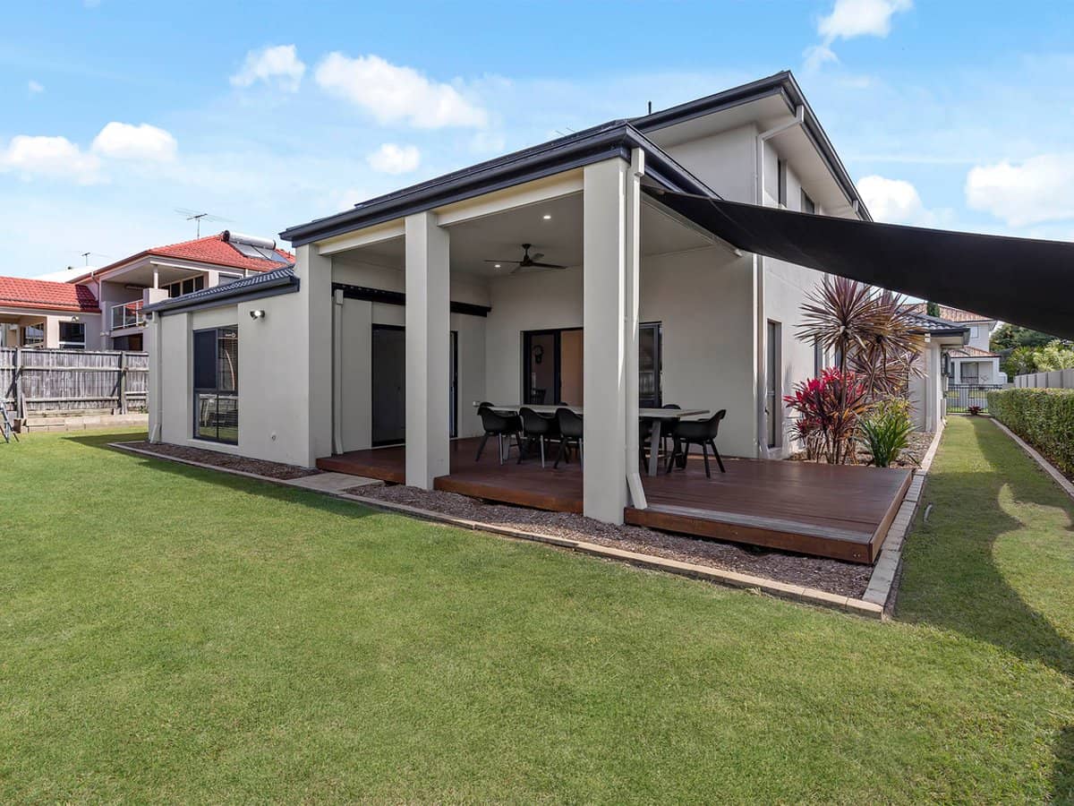 12 Trequanda Place, BRIDGEMAN DOWNS - Thumbnail 22