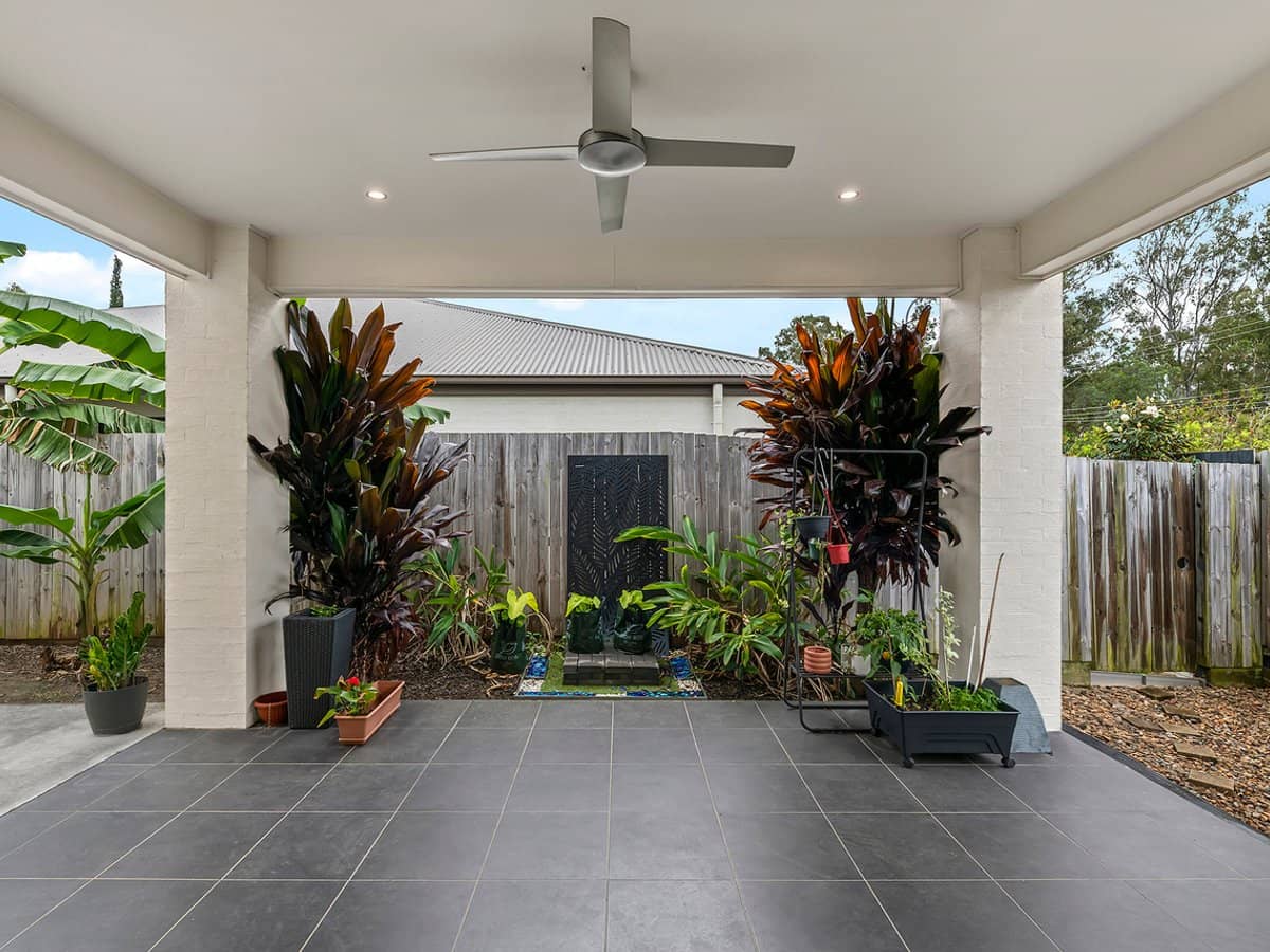 6 Scholard Crescent, BRIDGEMAN DOWNS - Thumbnail 16