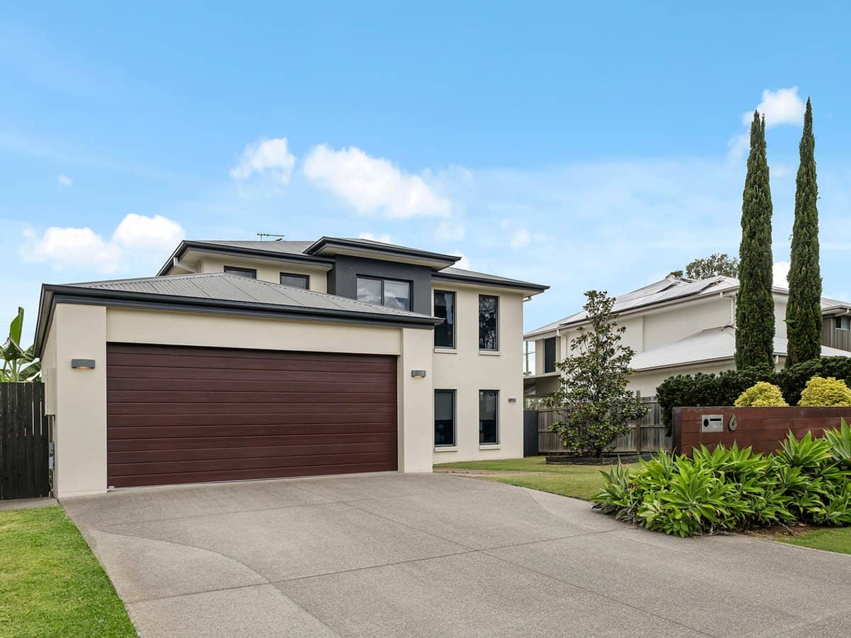 6 Scholard Crescent, BRIDGEMAN DOWNS - Thumbnail 20