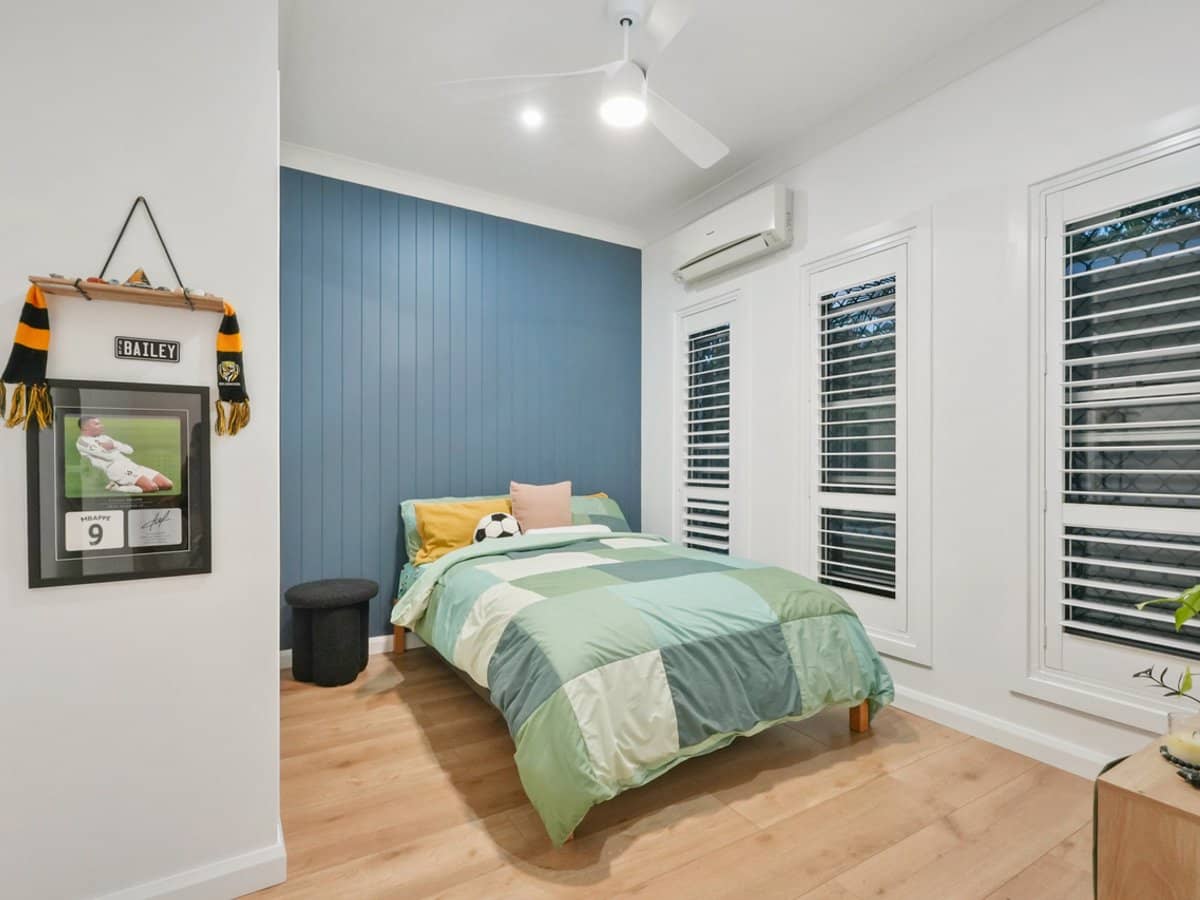 9 Emerson Drive, BONOGIN - Thumbnail 16