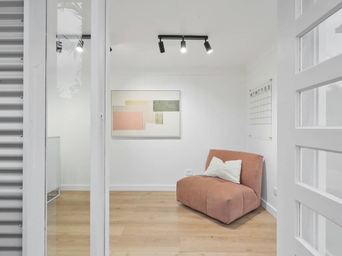 9 Emerson Drive, BONOGIN - Thumbnail 22