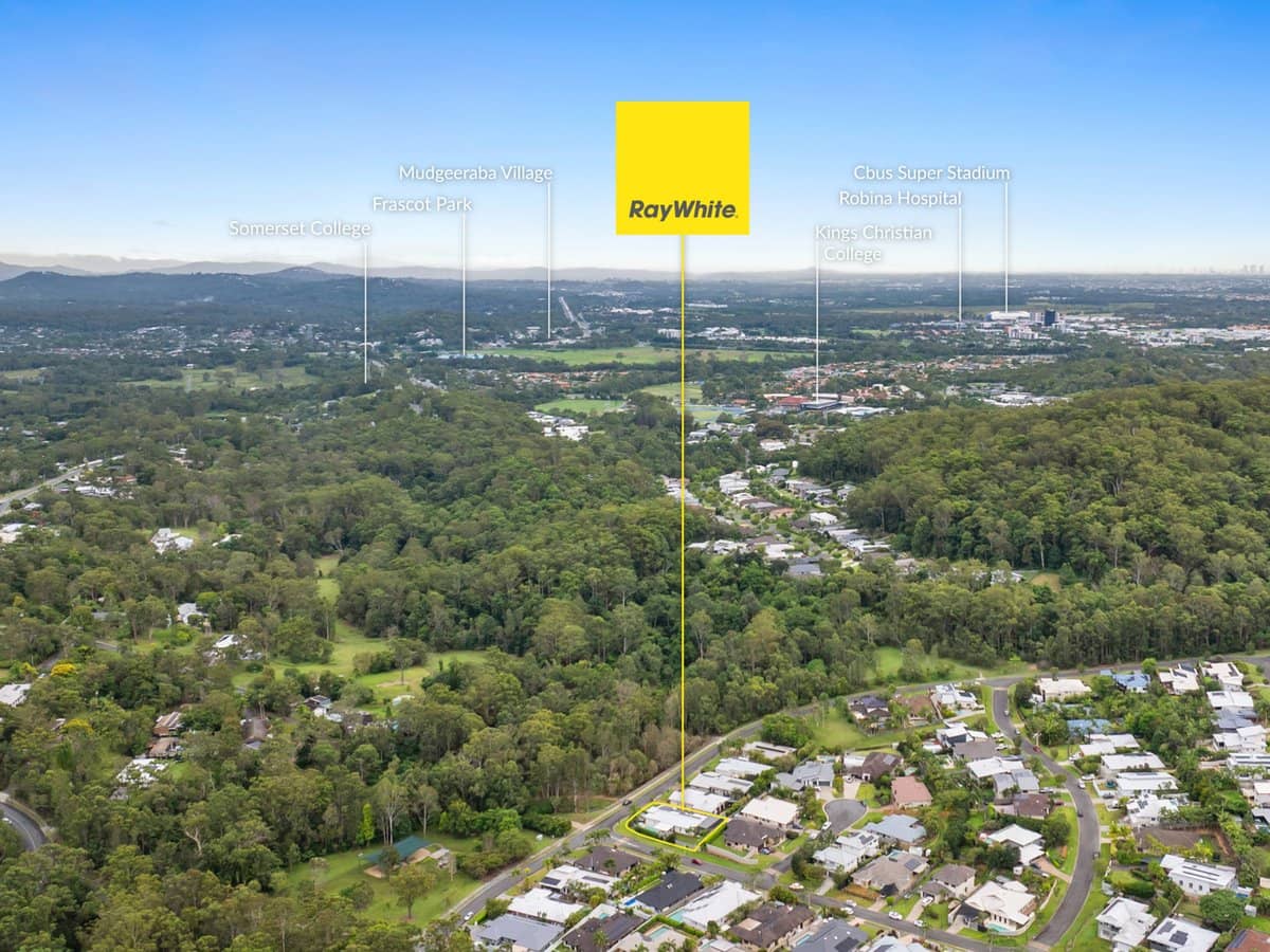 9 Emerson Drive, BONOGIN - Thumbnail 28