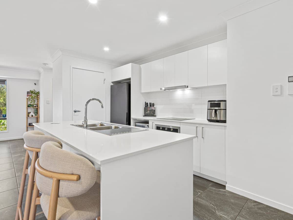 225 Drews Road, LOGANHOLME - Thumbnail 9