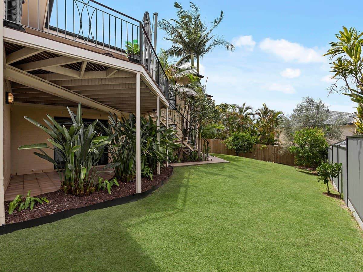 6 Waterford Place, BRIDGEMAN DOWNS - Thumbnail 15