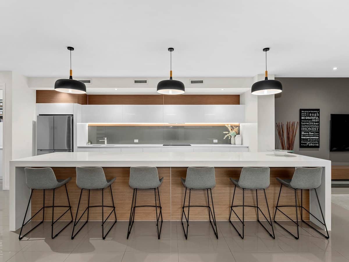 35 Picasso Crescent, CARSELDINE - Thumbnail 8