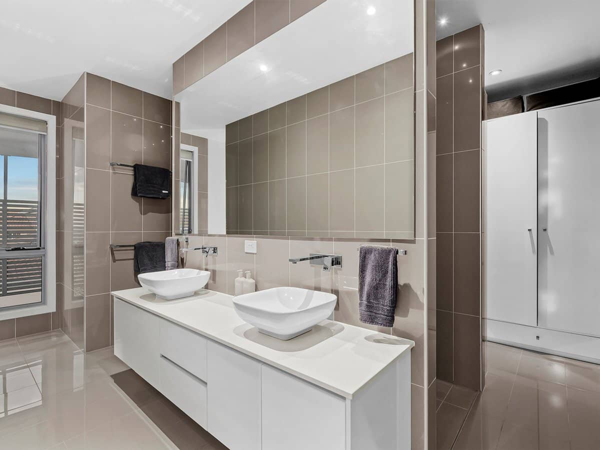 35 Picasso Crescent, CARSELDINE - Thumbnail 14