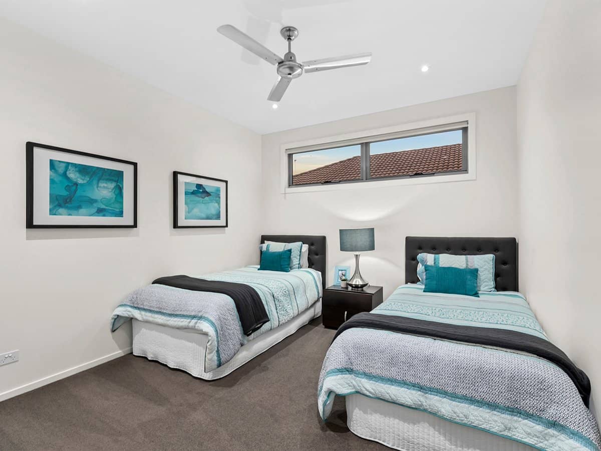 35 Picasso Crescent, CARSELDINE - Thumbnail 15